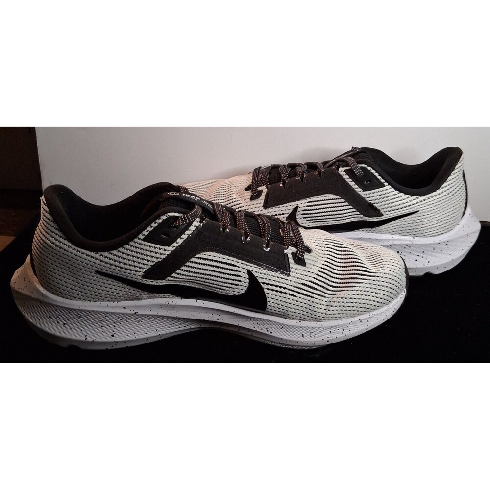 Nike Air Zoom Pegasus Running Shoes Women 10 Men 8.5 White Sneakers
